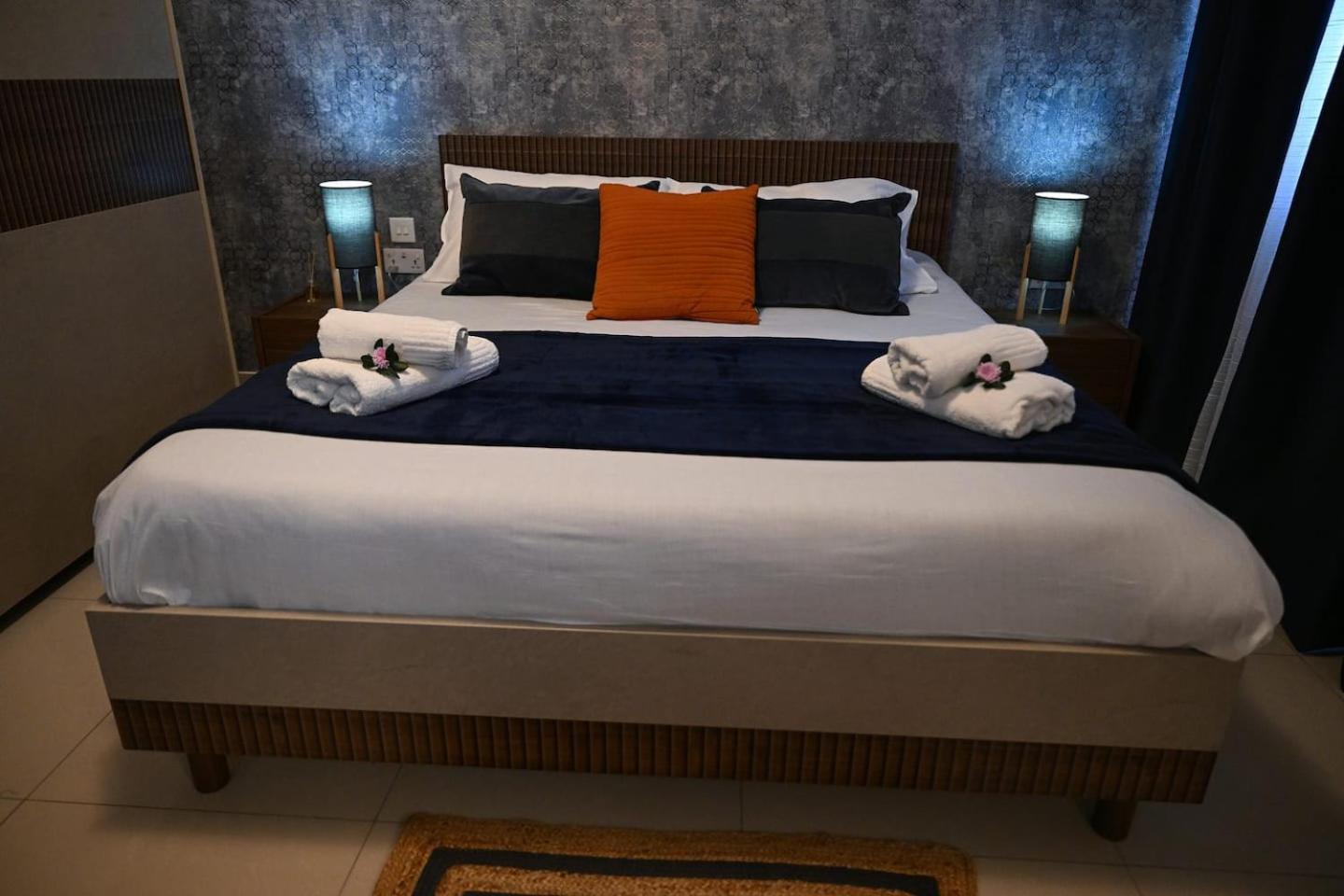 Fl 3 Ta'Lonza Luxury With Hot Tub By Homely Mellieha Bagian luar foto
