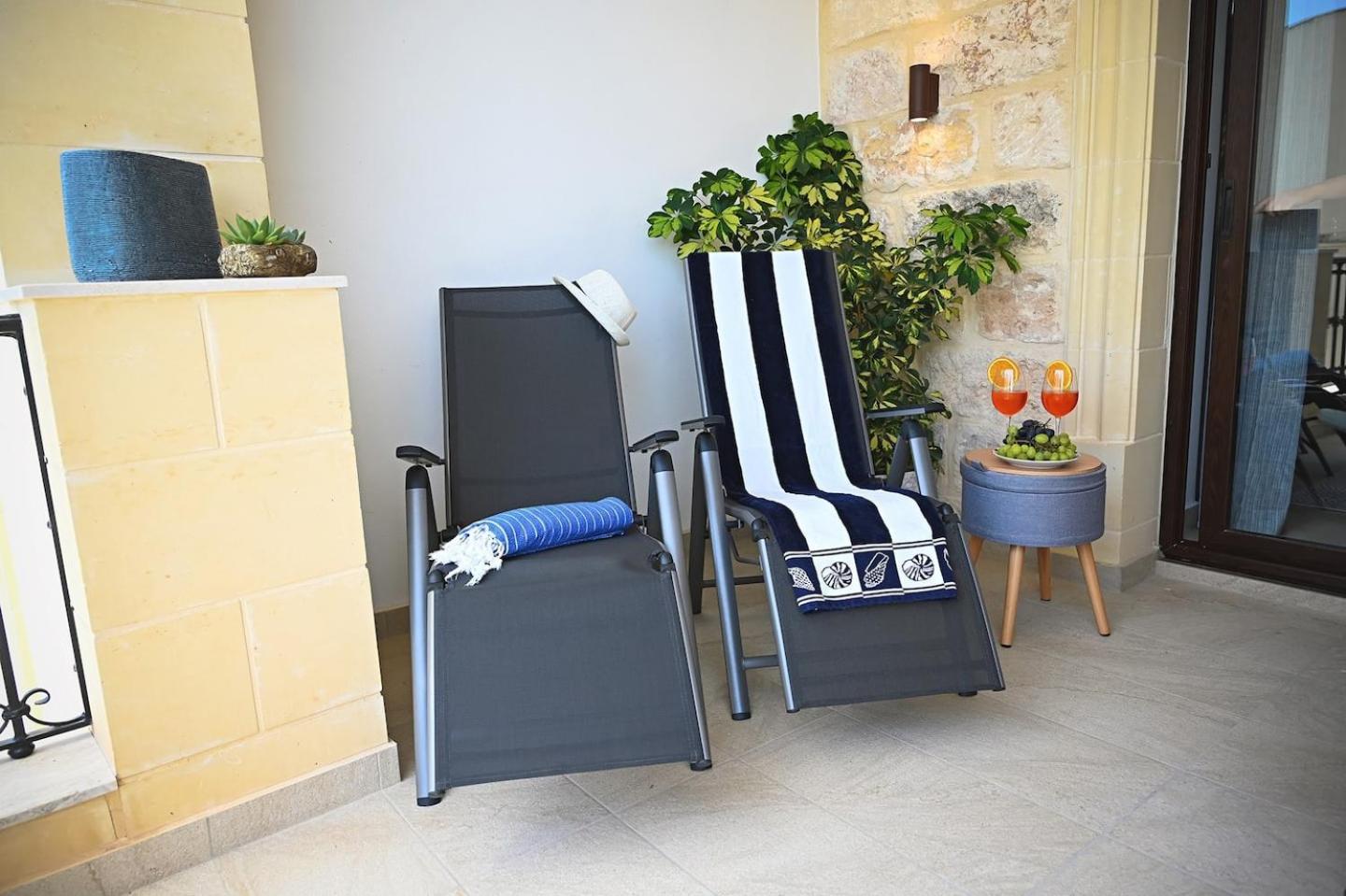 Fl 3 Ta'Lonza Luxury With Hot Tub By Homely Mellieha Bagian luar foto