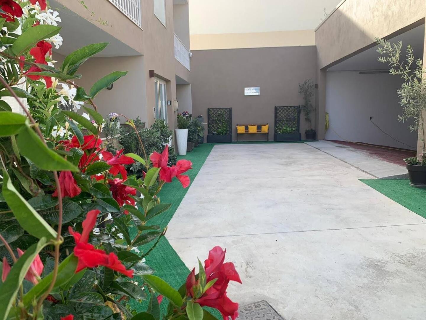 Fl 3 Ta'Lonza Luxury With Hot Tub By Homely Mellieha Bagian luar foto